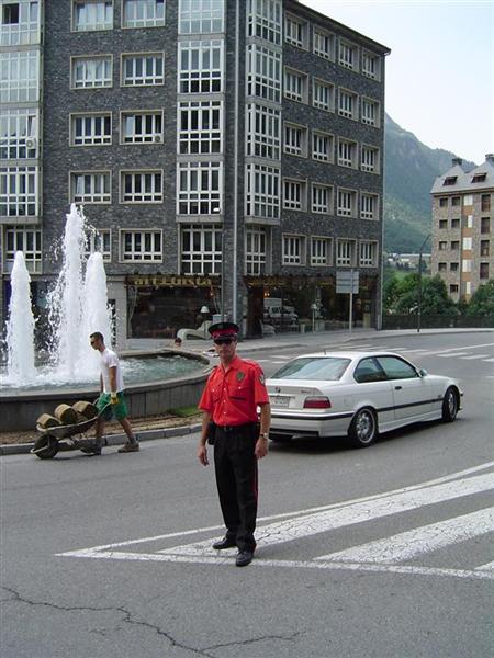 Policeman.JPG - Poliziotto locale